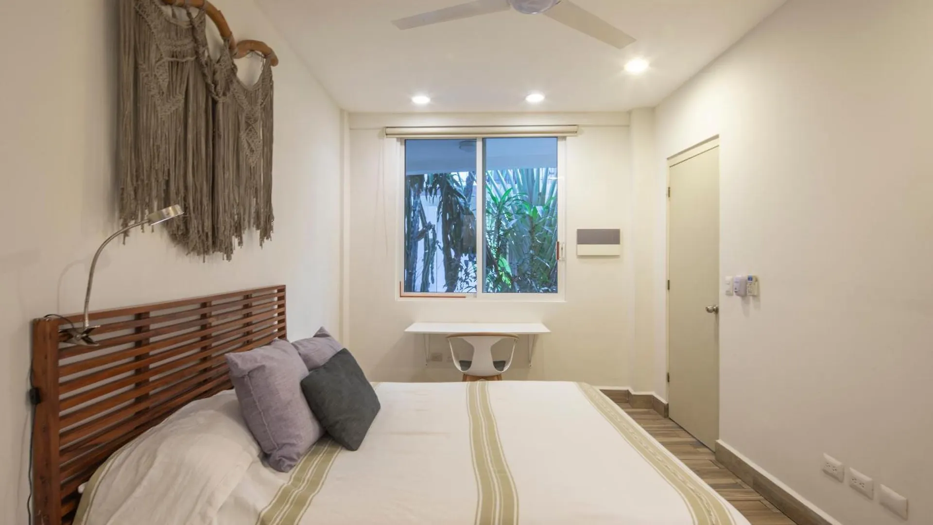 Habanero Suites & Garden Playa del Carmen